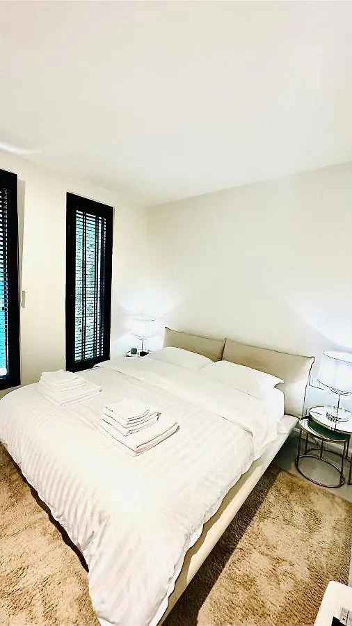 Deluxe Garden Apartment At Marea Resort Golem  Golem (Tirana)