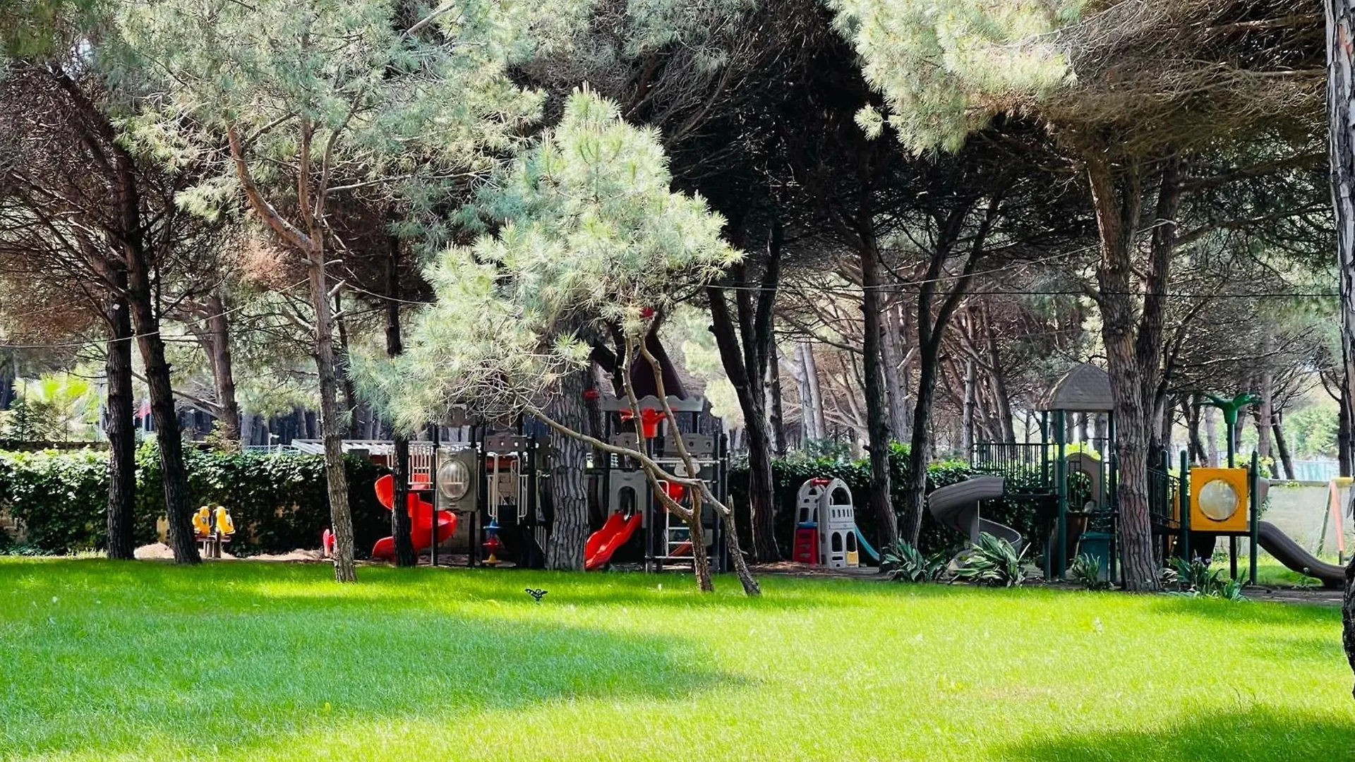 Deluxe Garden Apartment At Marea Resort Golem