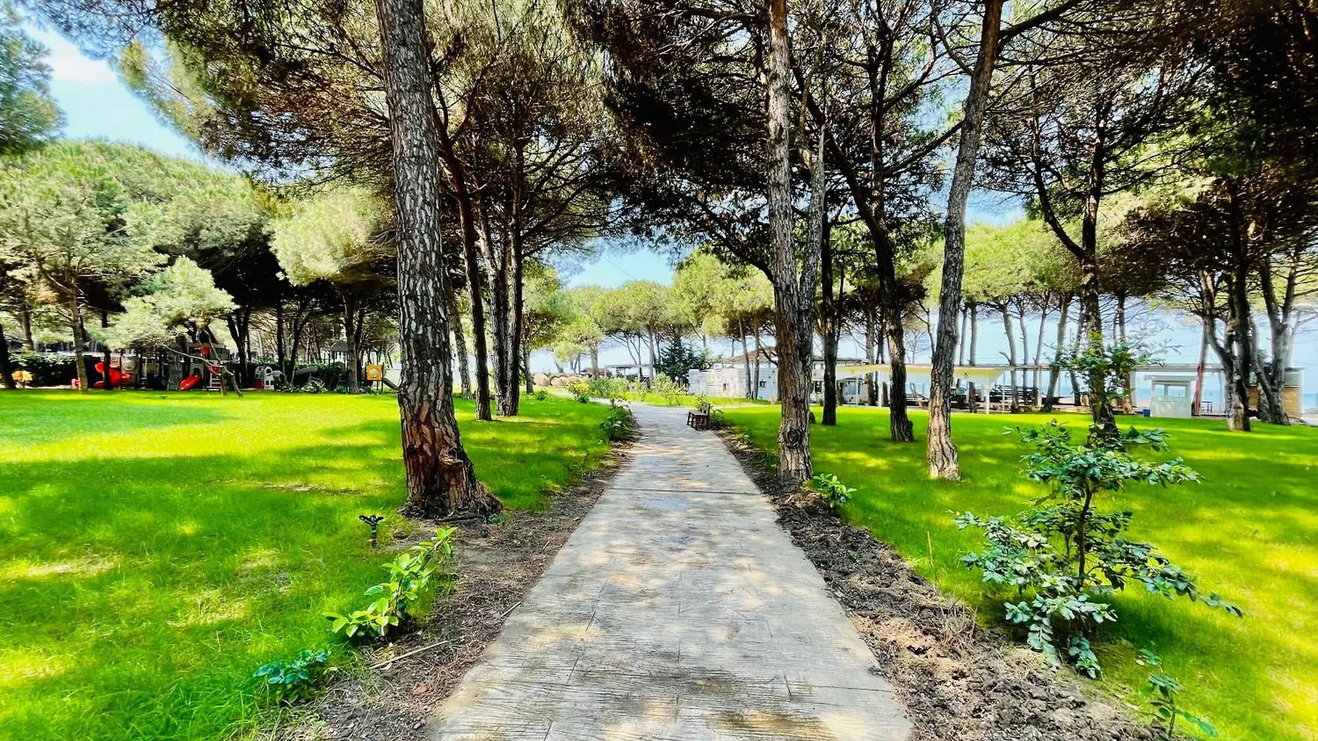 Deluxe Garden Apartment At Marea Resort Golem  Albania